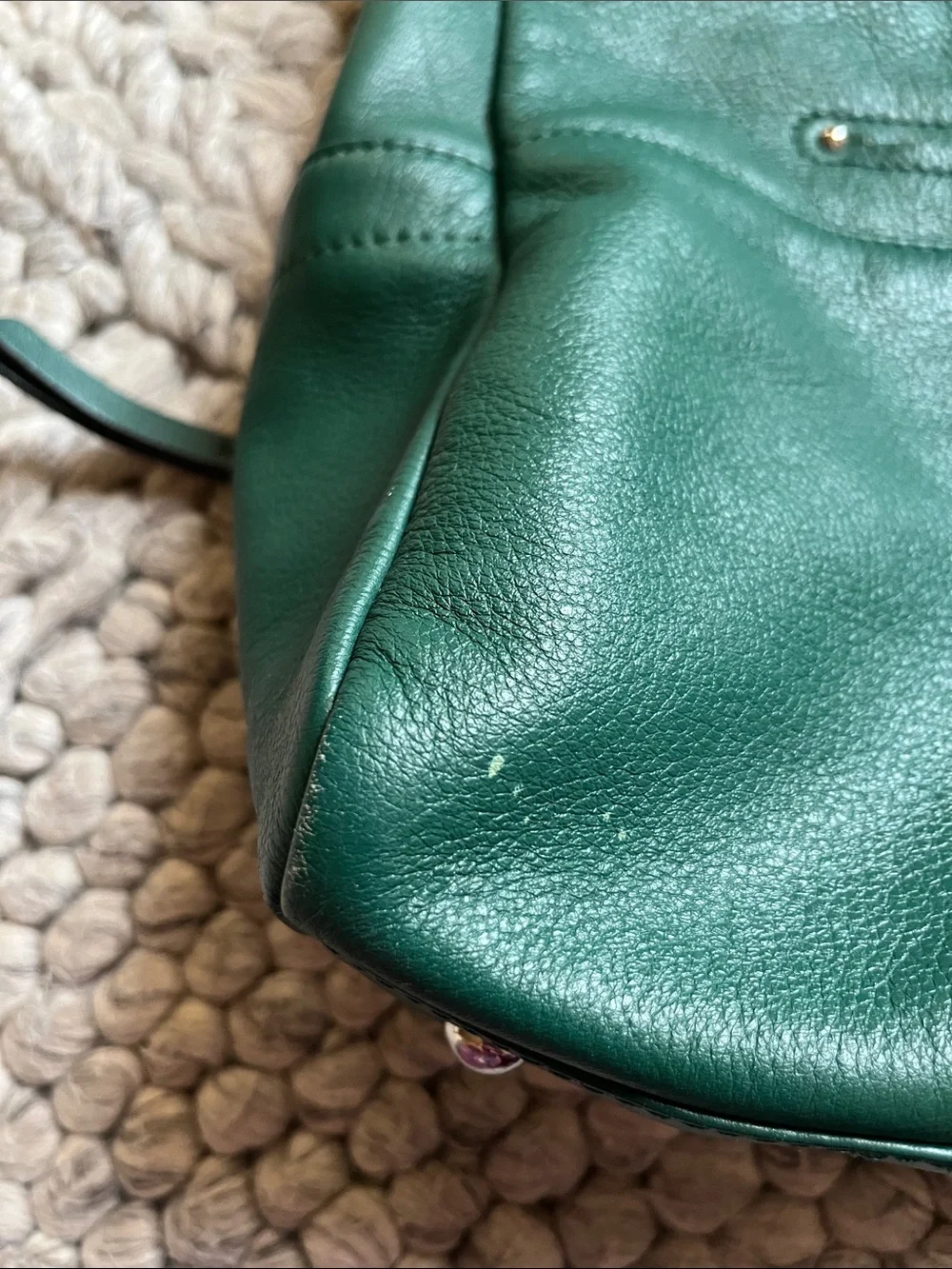 B. Makowsky emerald green “Meteopolitan Hobo)” leather purse